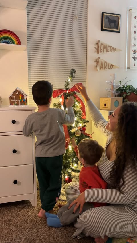 Instagram post by @marissamaejackson for Fred Meyer. Caption reads: [...] else try to be too DIY? 😂 Either way, Fred....