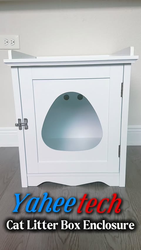 Instagram post by @itsgamzkya for Yaheetech. Caption reads: Turn the litter box into furniture 🤍🐾

Who says....