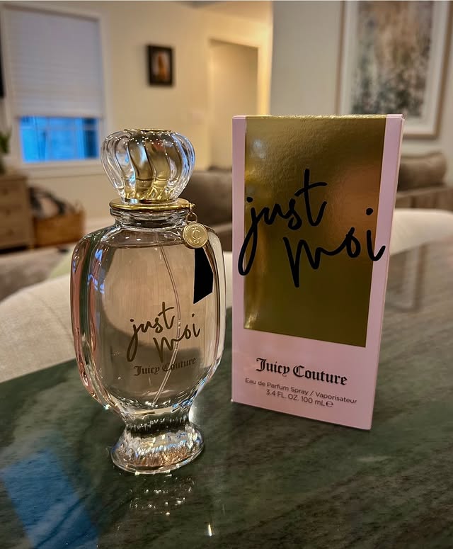 Instagram post by @katiedailyedits for Juicy Couture. Caption reads: [...] cacao. Thank you @influenster and....