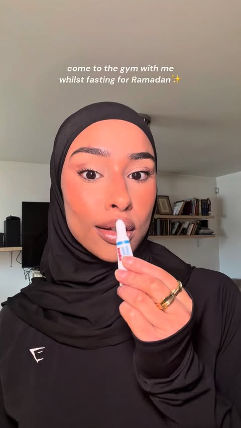 Instagram post by @zaafirahrehana for Blistex. Caption reads: [...] I naturally have dry skin. carrying my....