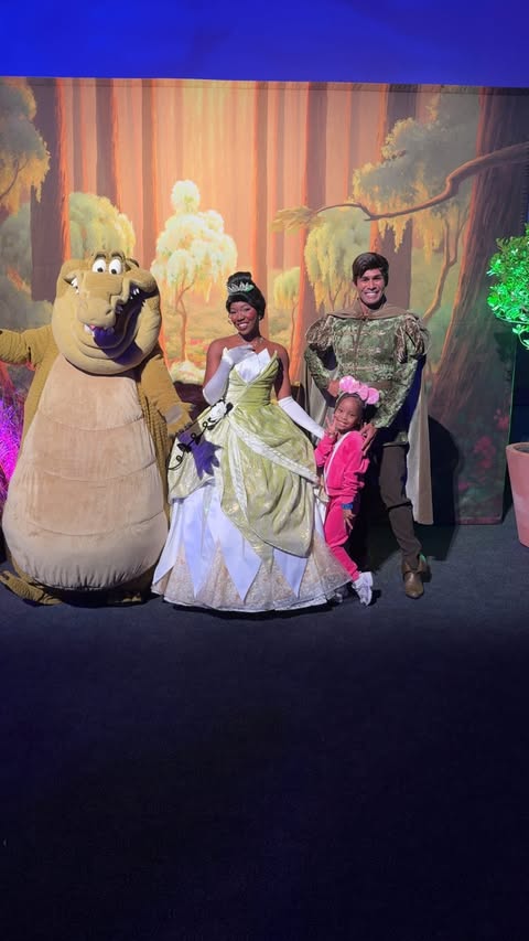 Instagram post by @delaneydreamm for Walt Disney World. Caption reads: [...] wanting to meet Princess Tiana💚🤎✨....