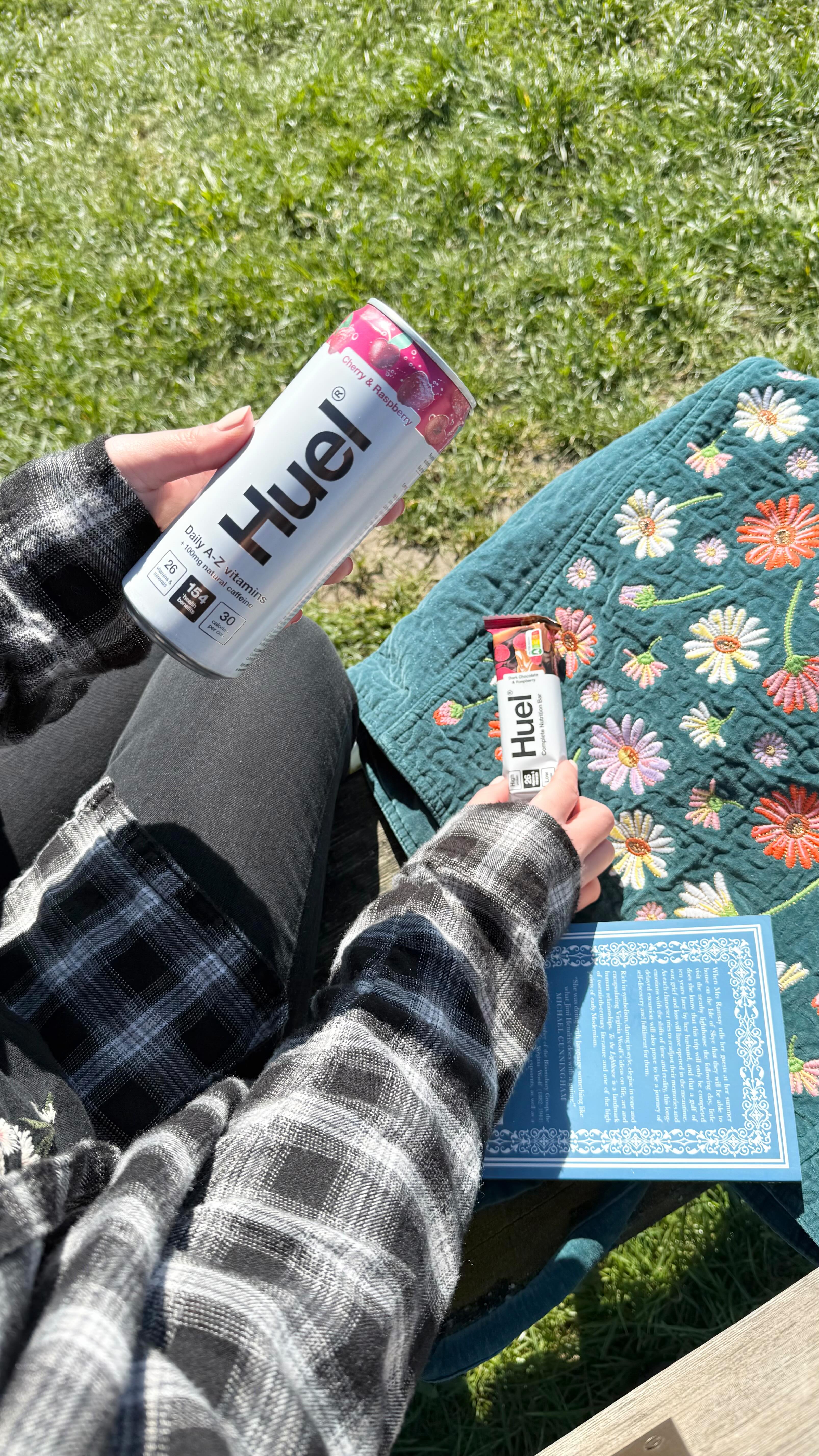 Instagram post by @cinmi.does.makeup for Huel. Caption reads: [...] on to these game-changers from Huel. Tasty,....