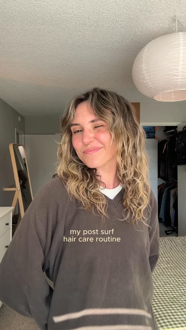 Instagram post by @jess.cliftonn for California Naturals. Caption reads: [...] routine 🙂‍↔️ I’ve been using....
