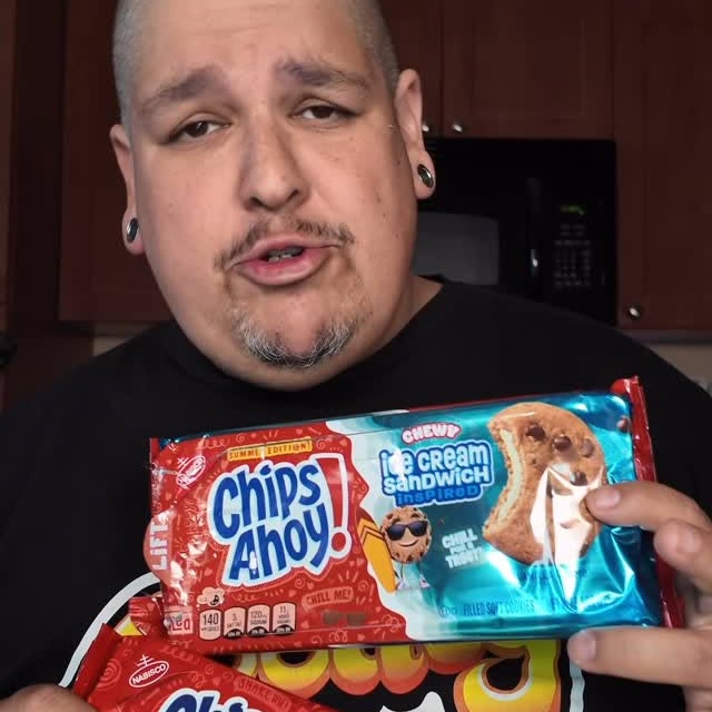 Instagram post by @bootlegfoodreview for Chips Ahoy!. Caption reads: I found two new @chipsahoy cookies!! Which one....