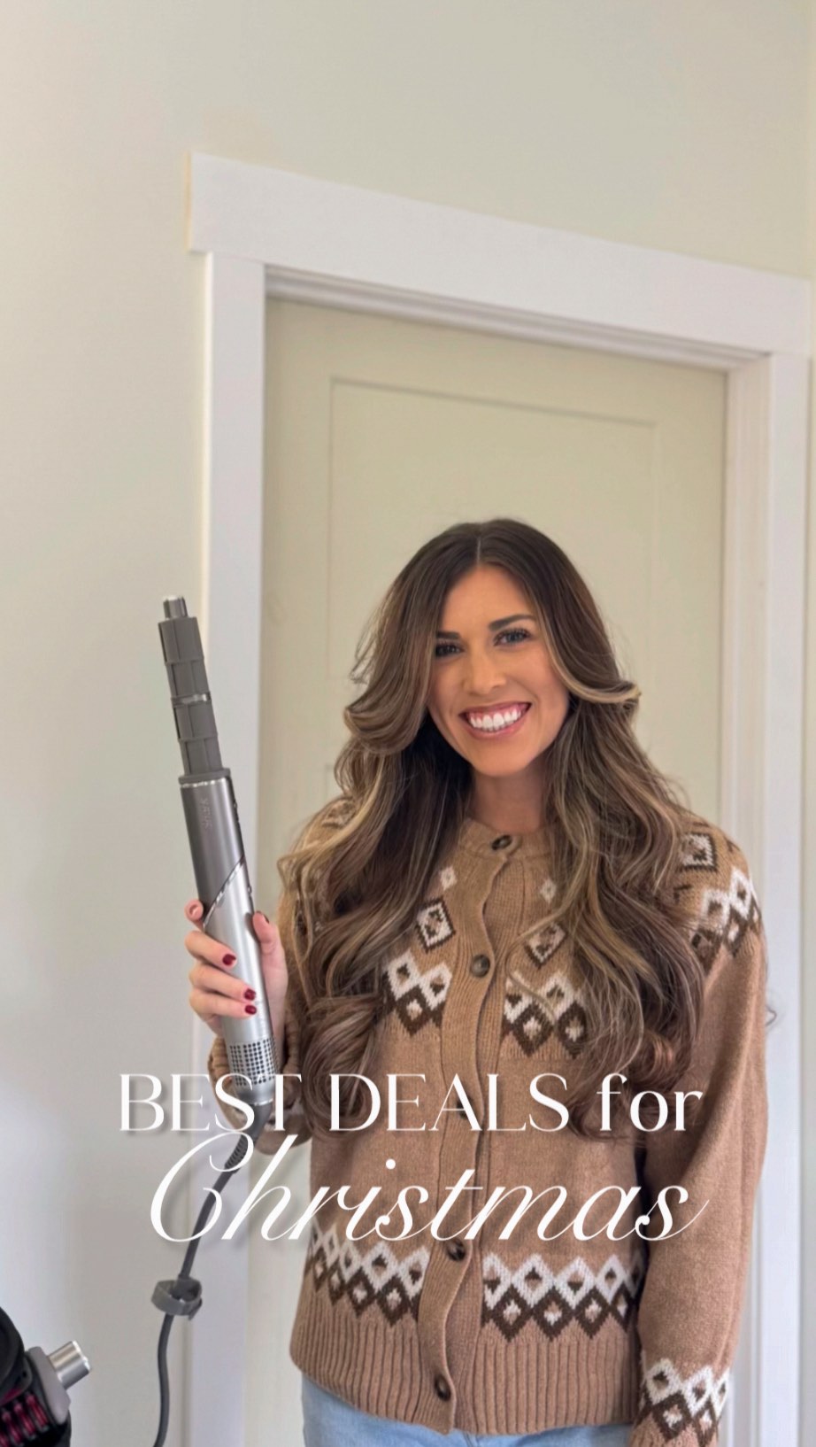 Instagram post by @kailyn_cash for HSN. Caption reads: [...] you know and love this holidays season @HSN....