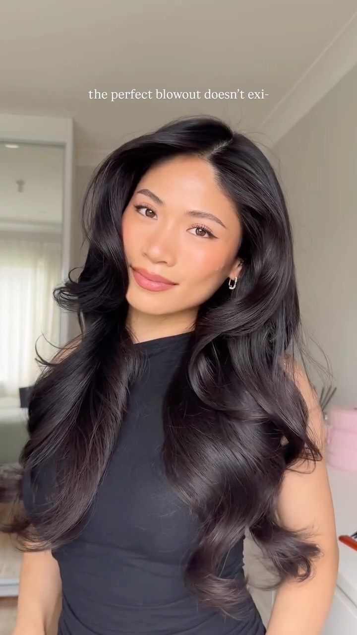 Instagram post by @wendyomo_ for Kitsch. Caption reads: My secret to a big bouncy blowout using the....