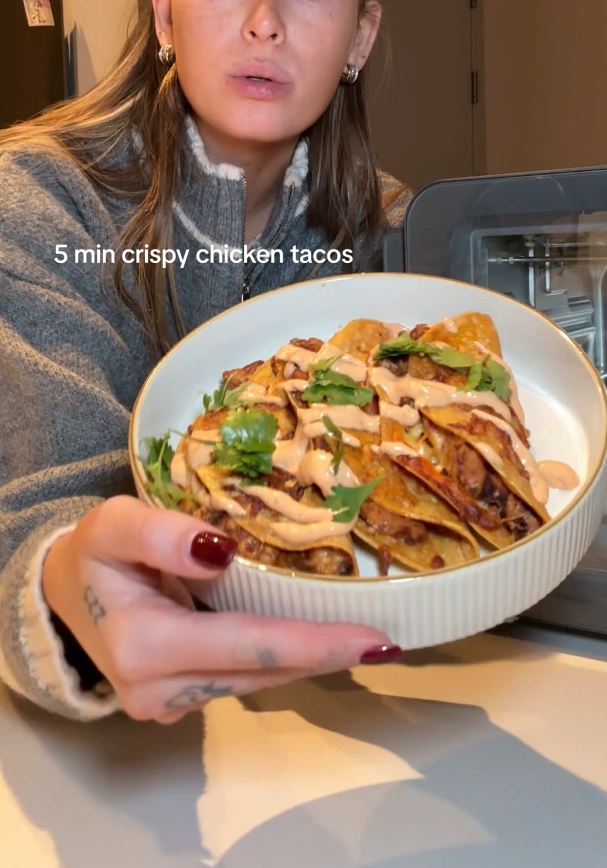 TikTok post by @laurentiby for Instant Pot. Caption reads: [...] tacos in under 5 min using the @Instant....
