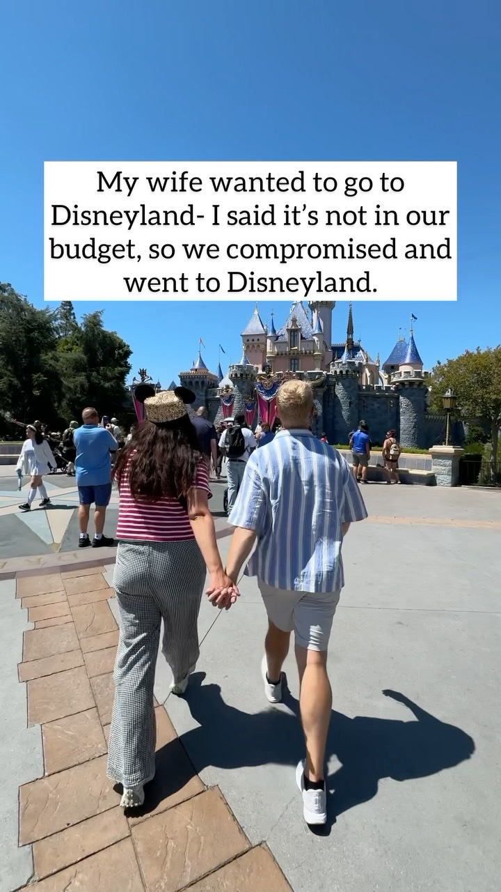 Instagram post by @momsmeetmagic for Undercover Tourist. Caption reads: Always compromise 🤝
•
#disneyland #disneyworld.