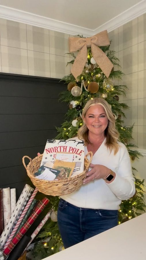 Instagram post by @thegiftstagram for etsy. Caption reads: Check out @etsy today for all your Christmas....