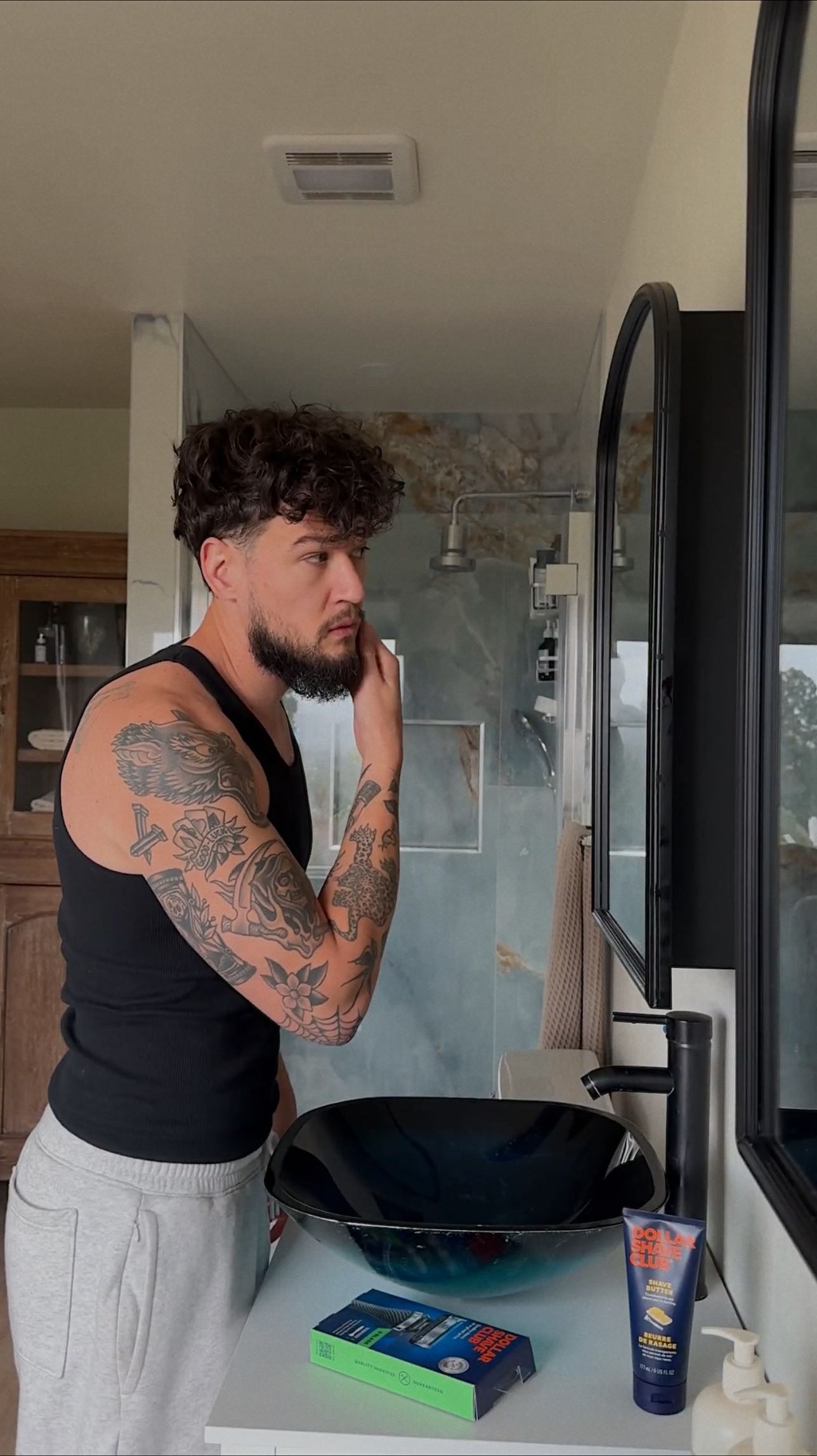 Instagram post by @arthurtparra for Dollar Shave Club. Caption reads: #ad my easy grwm routine for date night with....