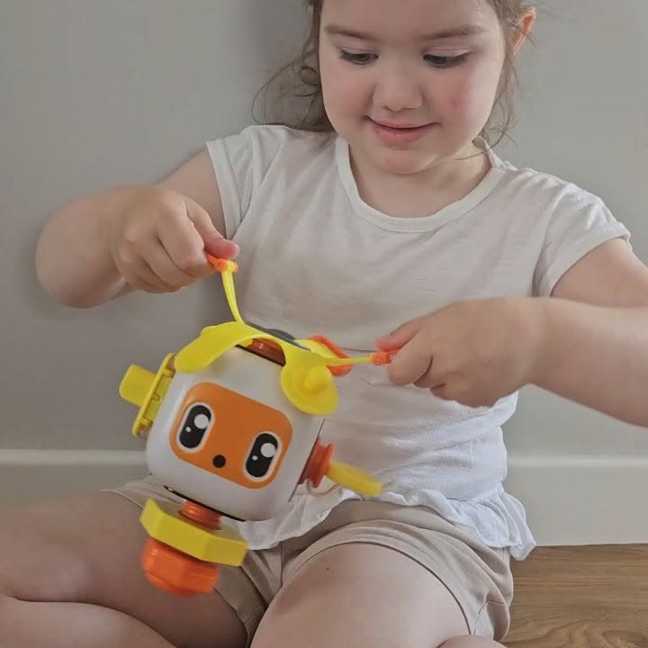 Instagram post by an influencer for Topbright. Caption reads: [...] it out on their website! #topbright....