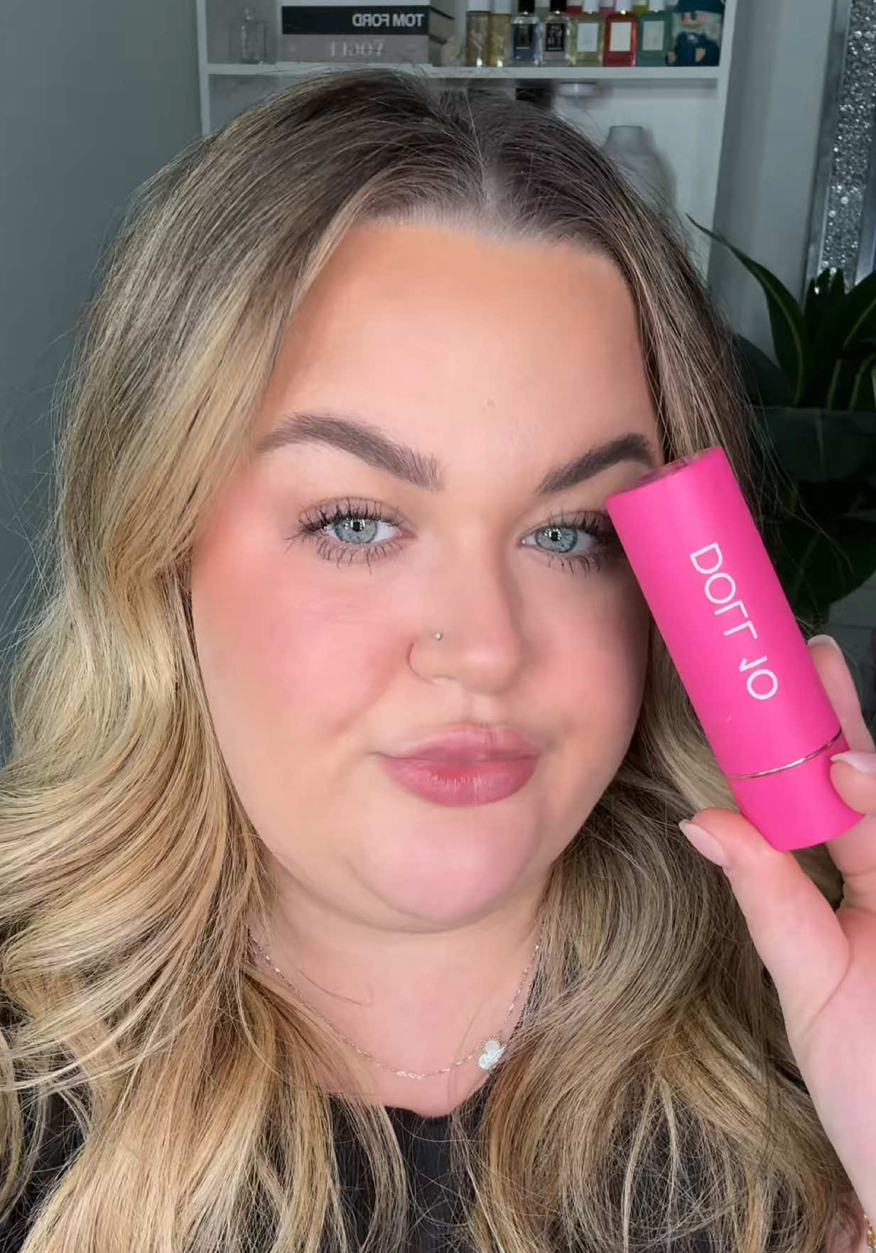 TikTok post by @sydneyslayyyz for Doll 10 Beauty. Caption reads: found my go to summer foundation @Doll 10 Beauty....