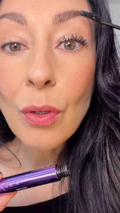 Instagram post by @elizabethstyle for Fièra Cosmetics. Caption reads: MASSIVE sale on all @fieracosmetics products right....