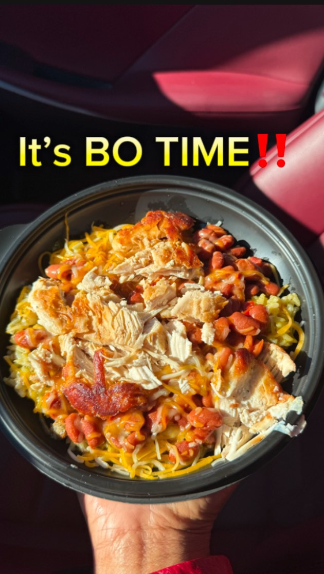 Instagram post by @shiondafarrell for Bojangles. Caption reads: ITS BO TIME ‼️

🍗@bojangles Chicken Rice Bowls....