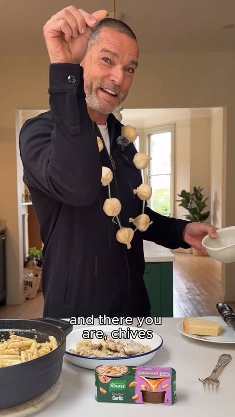 Instagram post by @fred_sirieix for Knorr. Caption reads: [...] lovers, this one’s for you! The new Knorr....