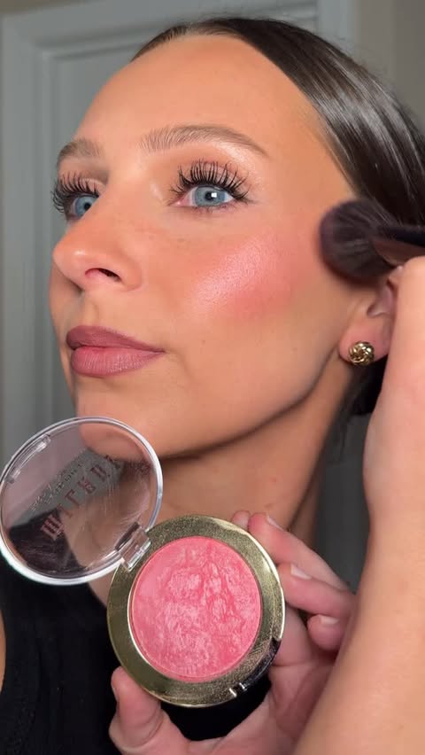 Instagram post by @emclark for Milani Cosmetics. Caption reads: If you know you know…. @milanicosmetics baked....
