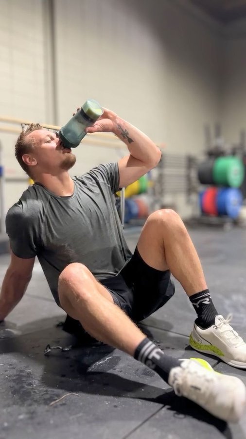 Instagram post by @jhopper3 for BlenderBottle. Caption reads: [...] hydrated during conditioning, @blenderbottle....