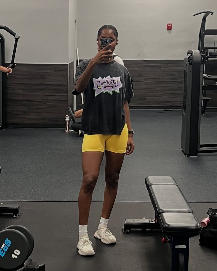 Instagram post by @kovergirlkam for Ironpanda. Caption reads: [...] bio & use code KGK25 for 25% off! 🛒🔥....