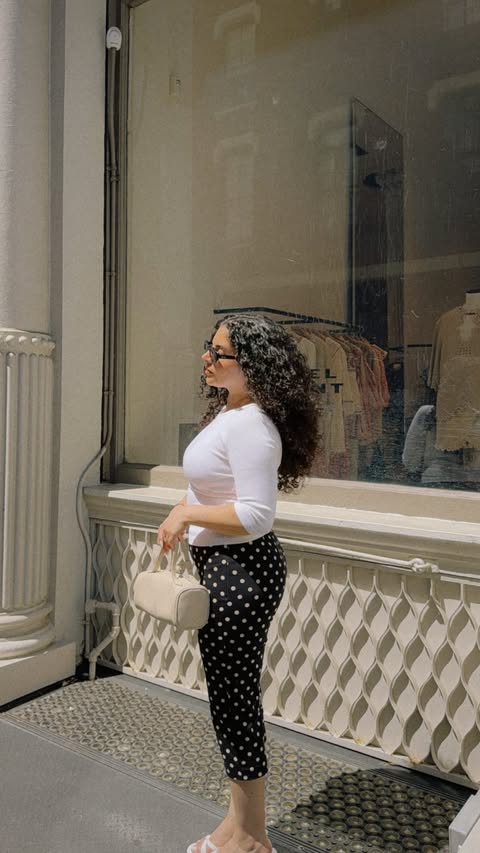 Instagram post by @itsashleyreuben for CURLSMITH. Caption reads: [...] is the best feeling ever 🫧🧡 using....