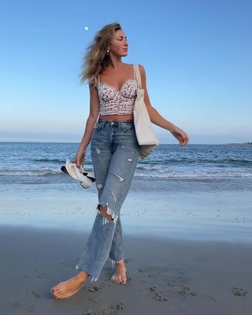 Instagram post by @jill.chiachetti for Dear John Denim. Caption reads: [...] partnering with my fav denim brand....