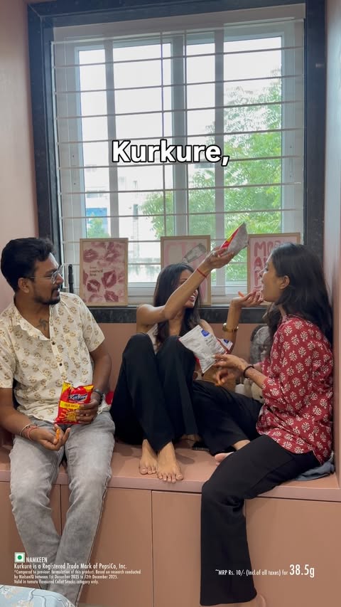 Instagram post by @_bhavanaa05 for Kurkure. Caption reads: #ad Naatu Tomato + Kurkure crunch = full-on....