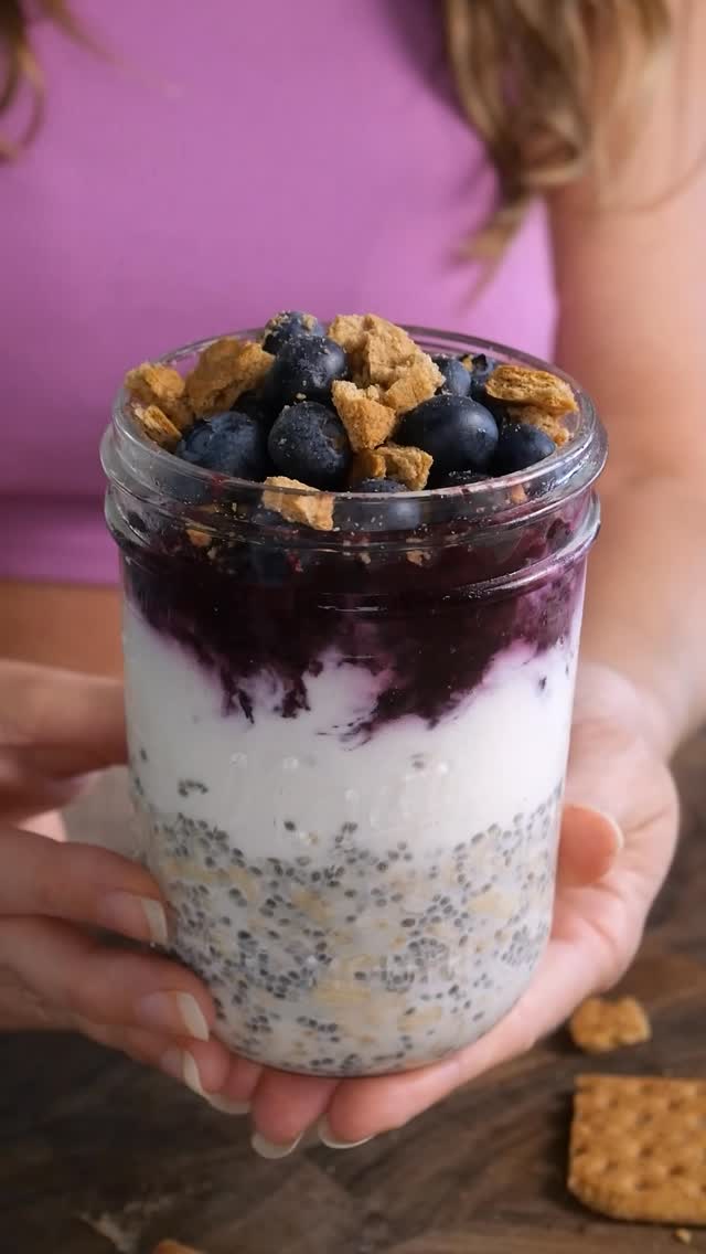 Instagram post by @the_hunger_diaries for One Degree Organics. Caption reads: Breastfeeding Craving: Overnight Oats. Went with a....