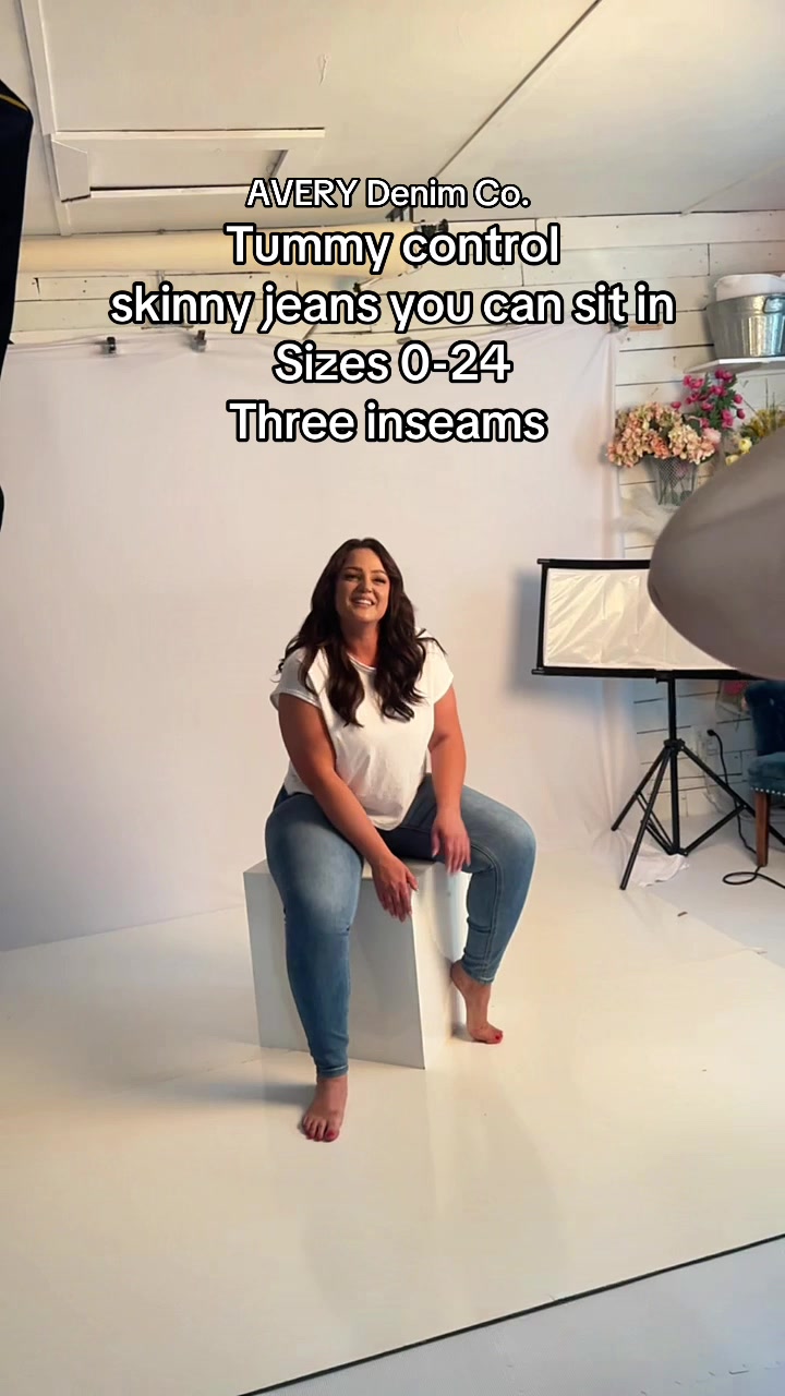 TikTok post by @_.andrea.nicole._ for Emma Lous Boutique. Caption reads: [...] for all body shapes. @Avery Denim @Emma Lous....