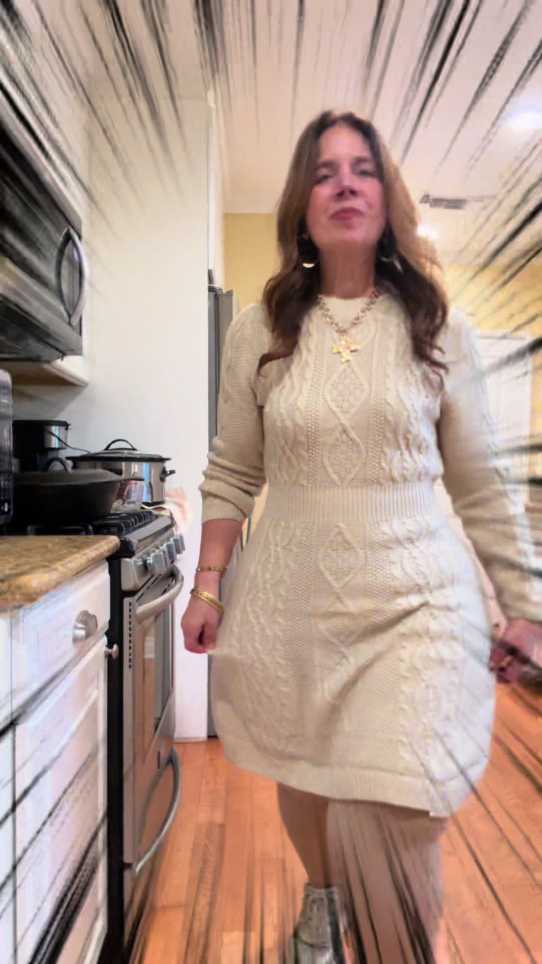 TikTok post by @curvygirlbeth for Dream Pairs. Caption reads: ~ #Elegant Design: Features a simple,....