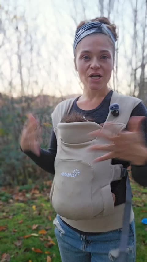 Instagram post by an influencer for GROWNSY. Caption reads: Fit Fix Friday | Grownsy Newborn Carrier I've been....