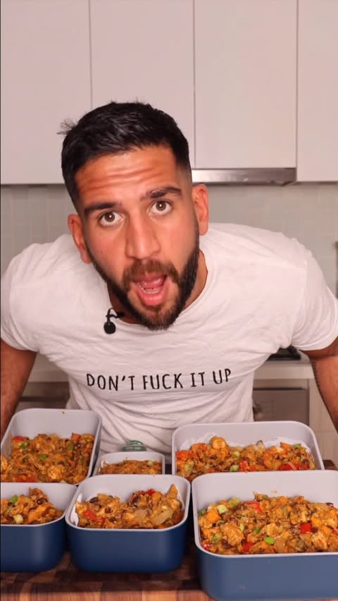 Instagram post by @aryahungry_ for Caraway Home. Caption reads: Meal Prep 101 with @caraway_home 🤌🏼.