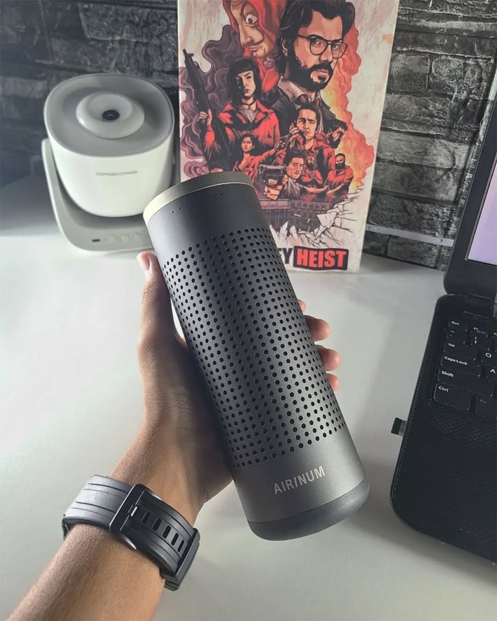 Instagram post by @yusuf__fit for AIRINUM. Caption reads: Breathing cleaner air with the HALE from @airinum....