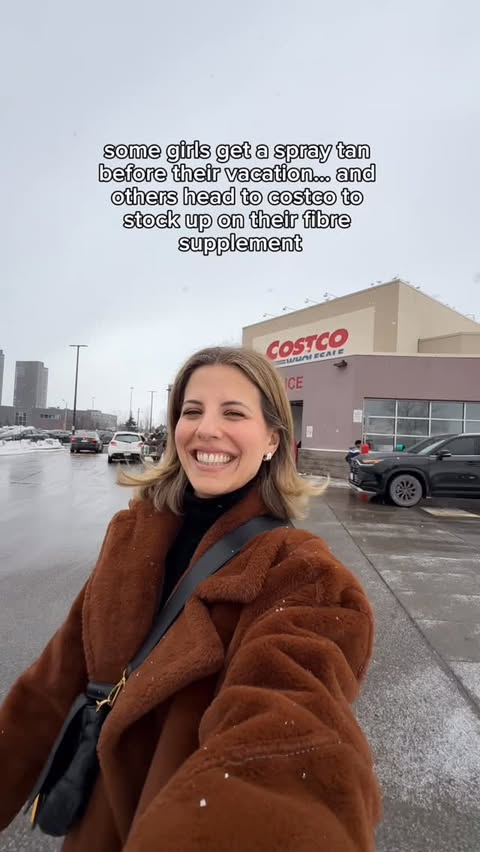 Instagram post by @alessiasculpt for Organic Traditions. Caption reads: [...] right? i was so happy to find....