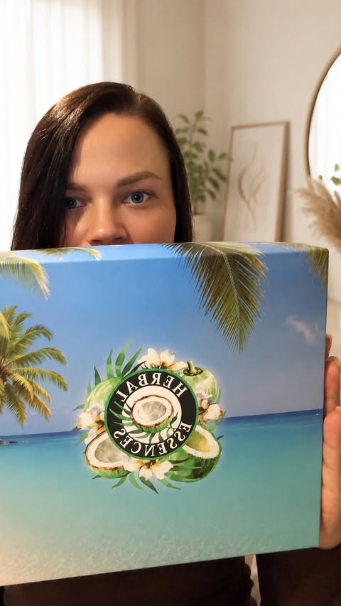 Instagram post by @kristinek.ugc for SuperSavvyMe. Caption reads: [...] #coconuthairgoals @herbalessencesuk....