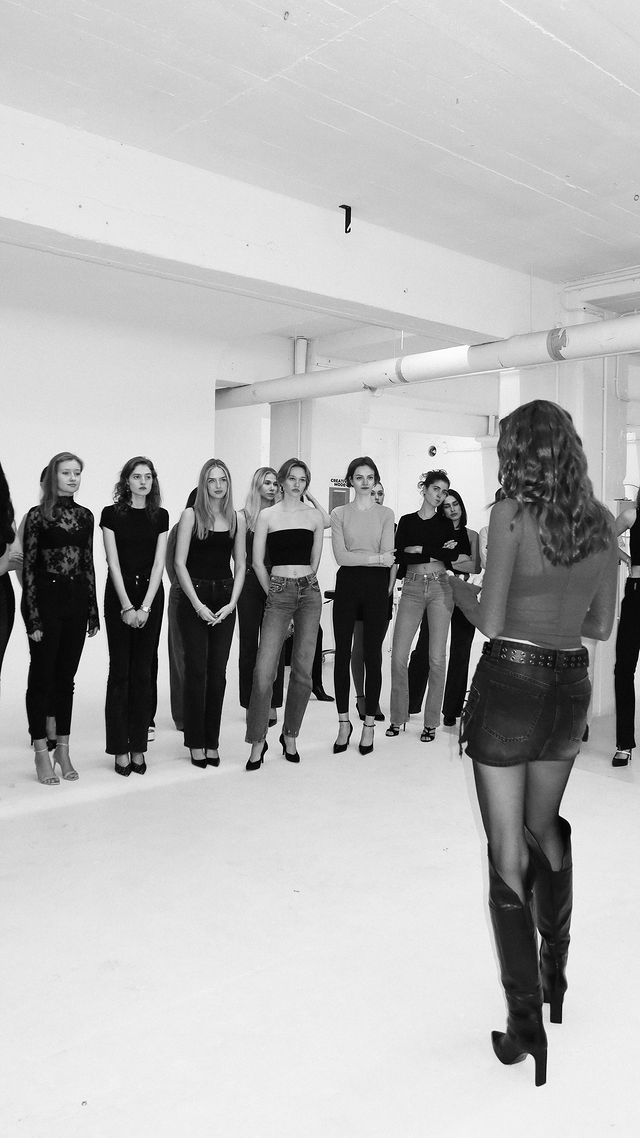 Instagram post by @rosalieschmoller for MODELWERK. Caption reads: Three Tips for the perfect catwalk from the one....