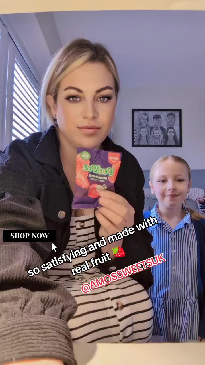 TikTok post by @lauraloulou079 for Amos Sweets. Caption reads: 🍓 AMOS Peelerz Gummy Sweets – Peel, Play & Enjoy!....