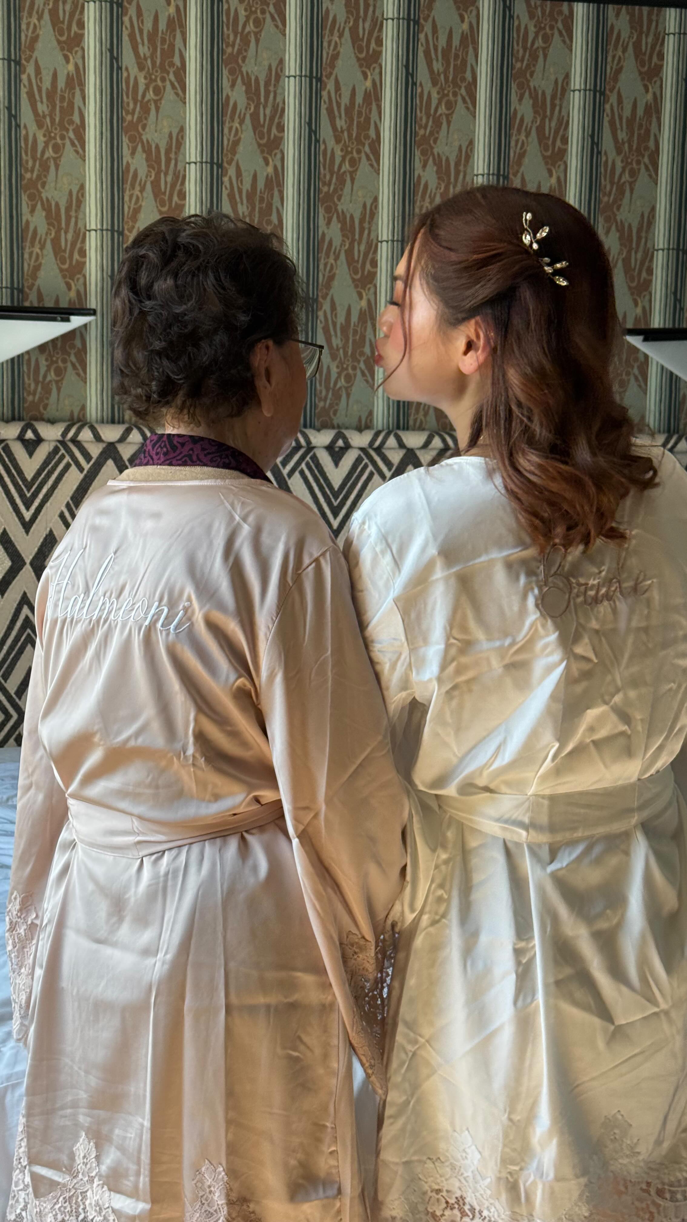 Instagram post by @melon_parkk for Nongshim USA. Caption reads: tom yum ramyun made by my #1 girl 🙆🏻‍♀️.