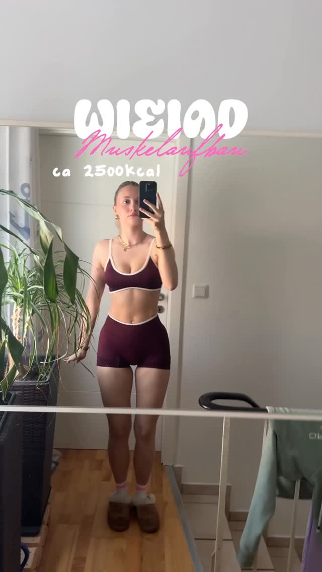 Instagram post by @gymneele for Fayn. Caption reads: @fayncom code: neelecs | anzeige🌟🤍

outfit:....