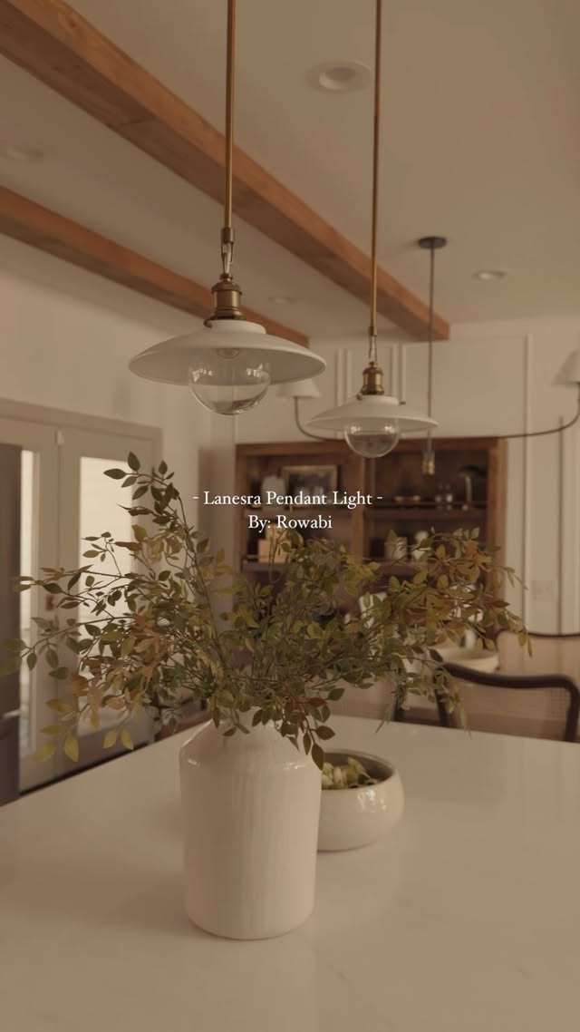 Instagram post by @sosimplyjessica for Rowabi. Caption reads: [...] lights. The Lanesra Pendant Light by....