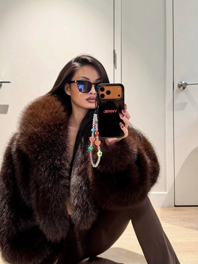 Instagram post by @jennylinnnn for CASETiFY. Caption reads: mirror mirror 🤳🏼 @casetify 

use code 15JENNYLIN....