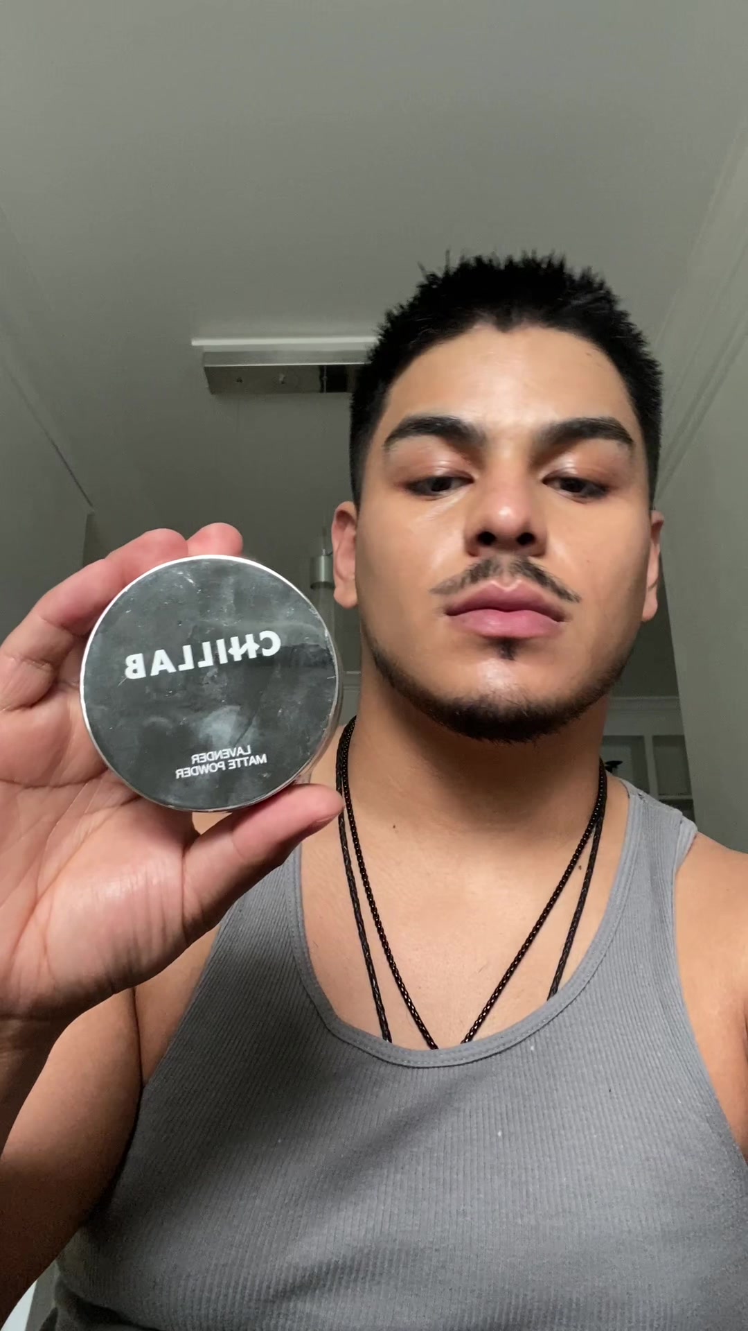 TikTok post by @edenn65 for Chillab. Caption reads: [...] in love ! This matte powder is magic !....