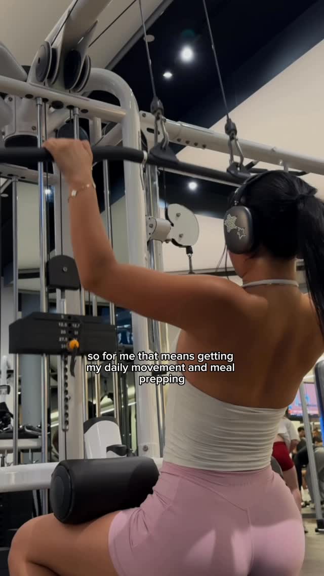 Instagram post by @lenaliftsx for Instacart. Caption reads: episode 1 of the #GreatLockIn ✨ locking in with....