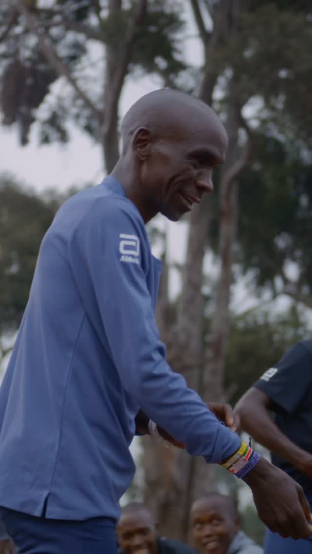 Instagram post by @nnrunningteam for Abbott. Caption reads: In one week, I will be on the start line of the....