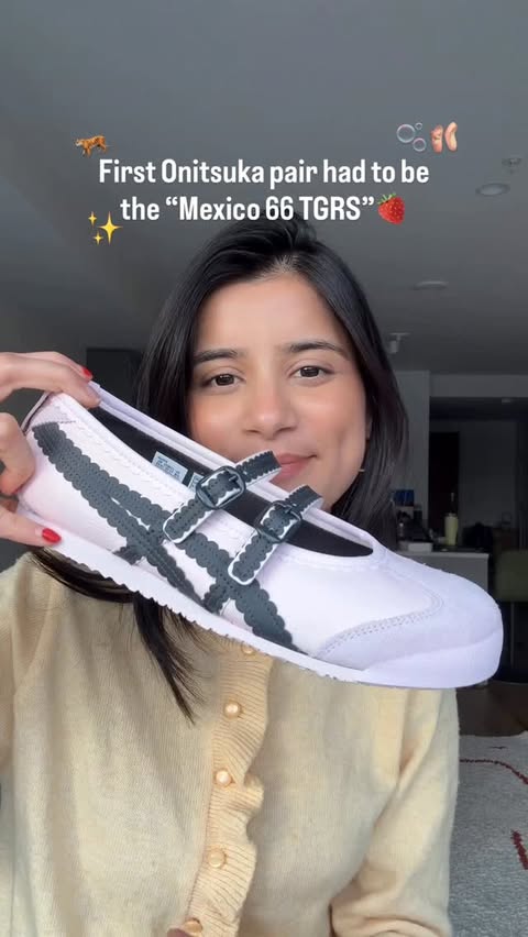 Instagram post by @theattireplay for Onitsuka Tiger. Caption reads: [...] but ended up buying the pink one 🥺.....