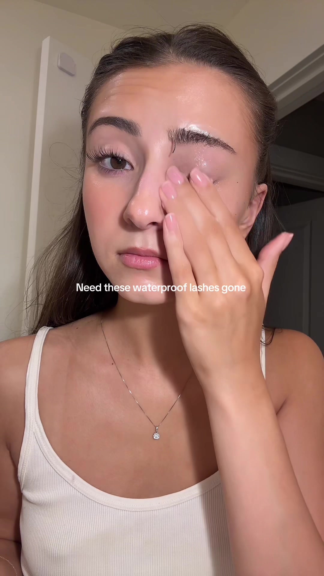 TikTok post by @vanessabezman for Heimish. Caption reads: AD : @heimish.cosmetics this is an og throwback to....