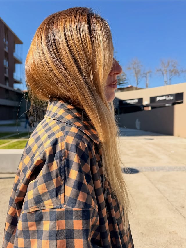 Instagram post by @madalena_abecasis for PARFOIS. Caption reads: [...] com um lindo dia de sol 🌞 👀 @parfois ad.