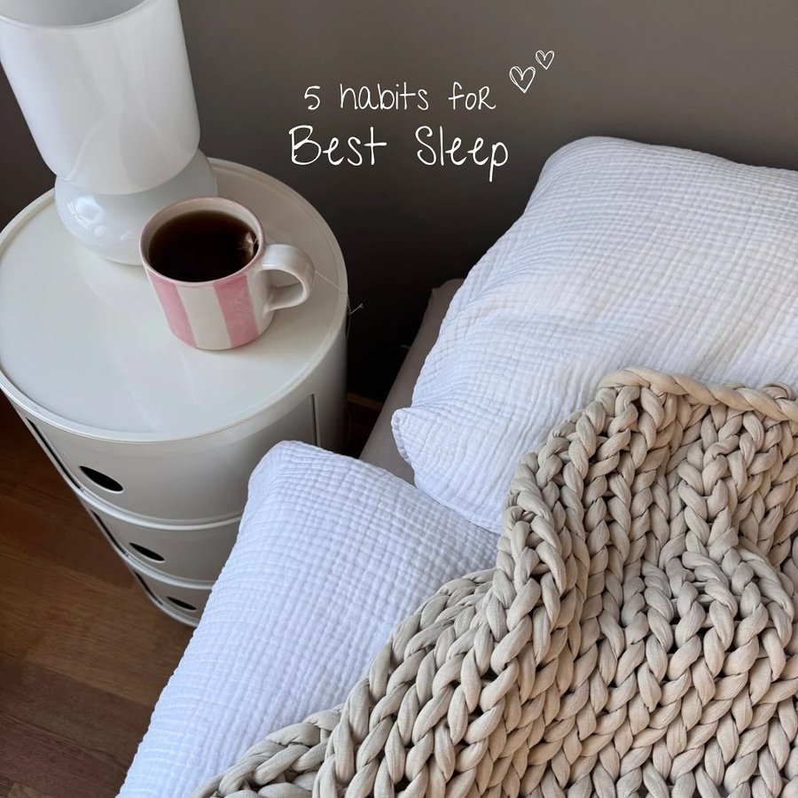 Instagram post by @sophie.healthness for Bearaby. Caption reads: [...] down under this Cotton Napper from....