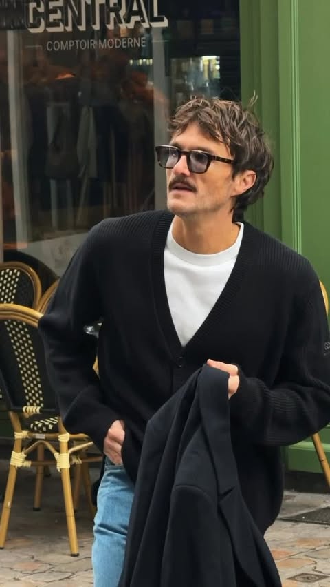 Instagram post by @seb_martens for Polo Club. Caption reads: Outfit of the day from Polo Club 🍓
Clean....