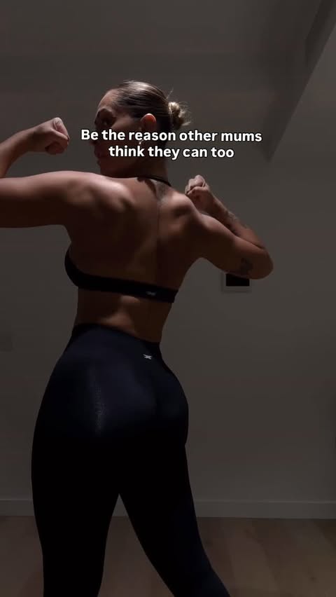 Instagram post by @jazzyfzl for Elite Eleven Sporting. Caption reads: [...] is even harder 🤍 Wearing....