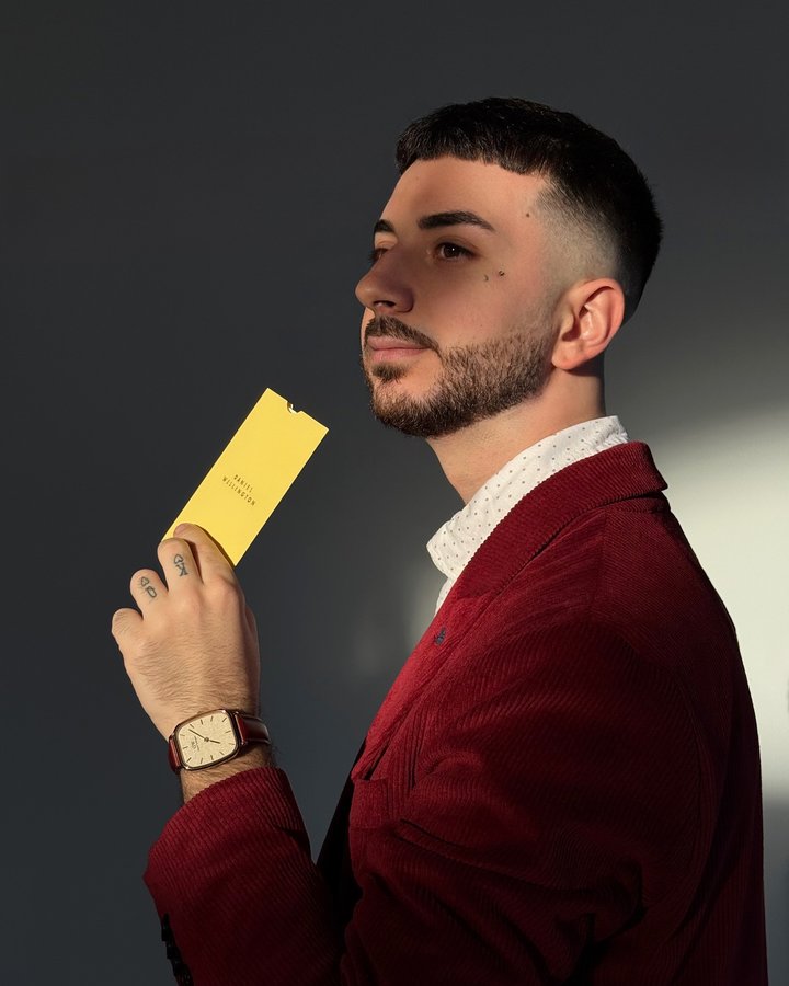 Instagram post by @kevinsacchi for Daniel Wellington. Caption reads: ⏳ Time waits for no one.
I wear it, I own it.
With....