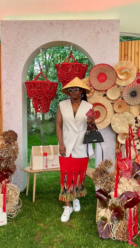 Instagram post by @sma_fitnessjunkie for Absa Group. Caption reads: 40 years of Pan-African art is coming to life at....